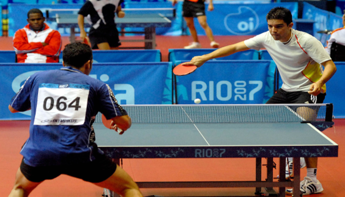 Permainan Bola Ping Pong Berbeda Dengan Tenis Meja Loh!