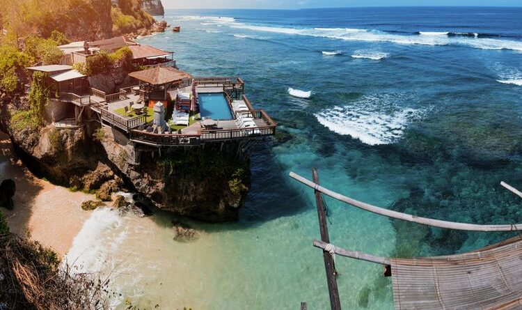 Pantai Suluban: Pesona Pantai Tersembunyi Di Bali