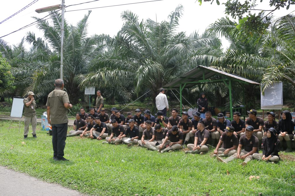 Fungsi Pelatihan Lapangan Bagi Para Asisten Kebun