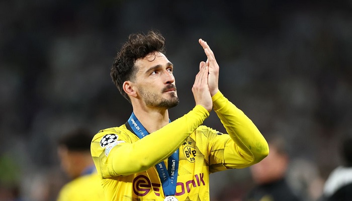 Mats Hummels Gagal Memperkuat Tim Asuhan De Rossi