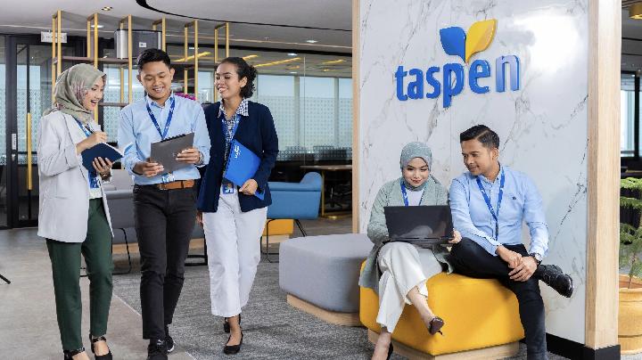 PT Taspen Salurkan JKK Untuk Ahli Waris Korban ATR 42-500