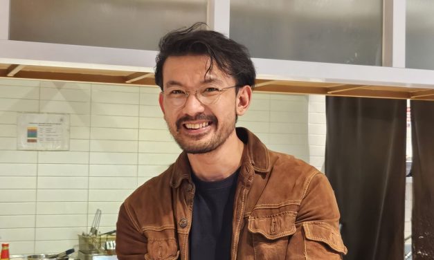 Rio Dewanto, Aktor Karismatik dengan Totalitas Tinggi