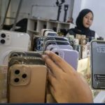 Sewa iPhone Saat Lebaran, Ketika Gengsi Bisa Di Sewa