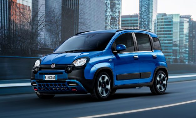 Fiat Panda Mobil Kecil Yang Tangguh Dan Serbaguna