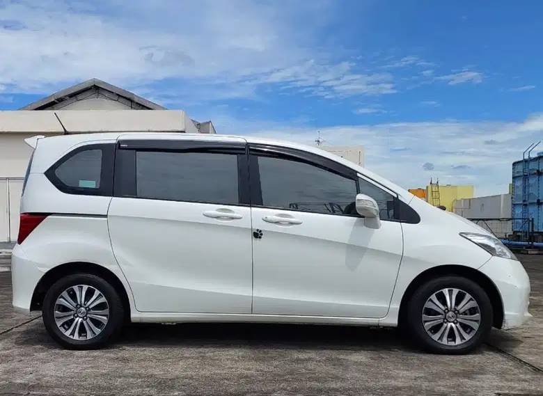Mobil Honda Freed Di Rancang Untuk Kebutuhan Keluarga Modern