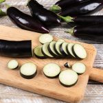 4 Langkah Praktis Menggoreng Terong Yang Anti Minyak