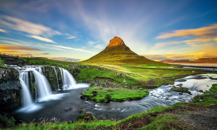 Kirkjufell, Di juluki Gunung Paling Fotogenik di Dunia