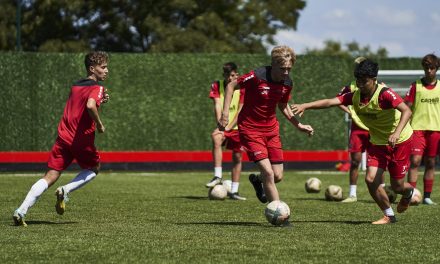 Strategi Bermain Di Sepak Bola Akademi/Sekolah