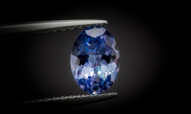 Tanzanite Sebuah Permata Biru Yang Sangat Langka