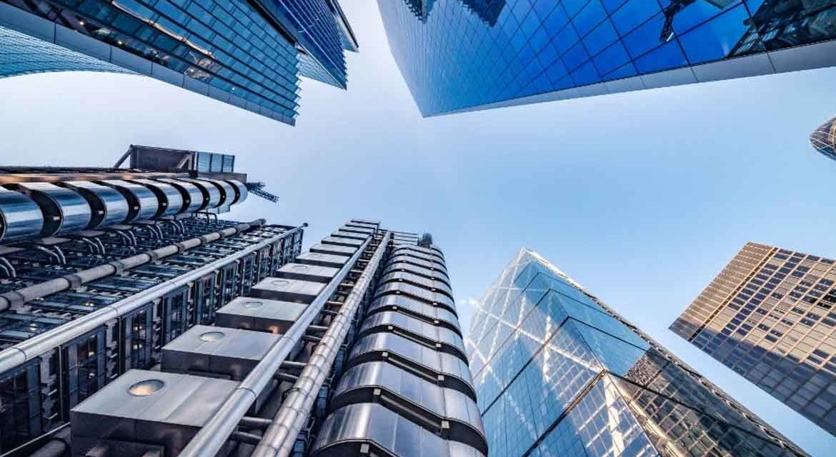 Skyscrapers Gedung Pencakar Langit Punya Tinggi Luar Biasa