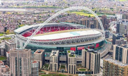 Stadion Wembley Tempat Bersejarah Bagi Olahraga Dan Hiburan